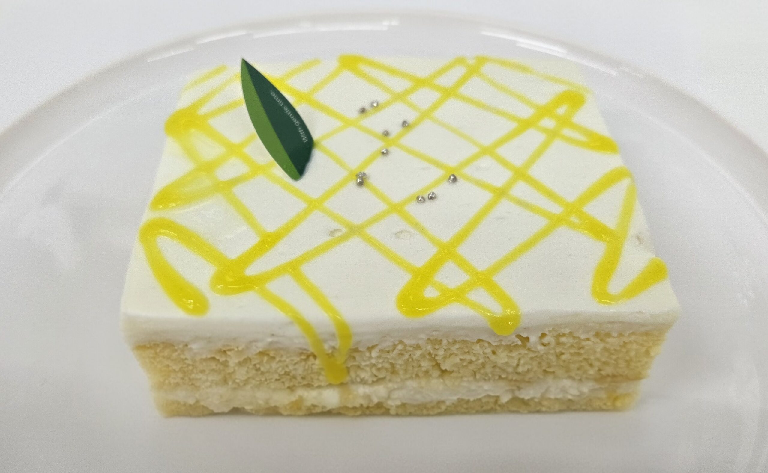 (727)パイナップルケーキ　Bolo De Abacaxi Em Pedaço