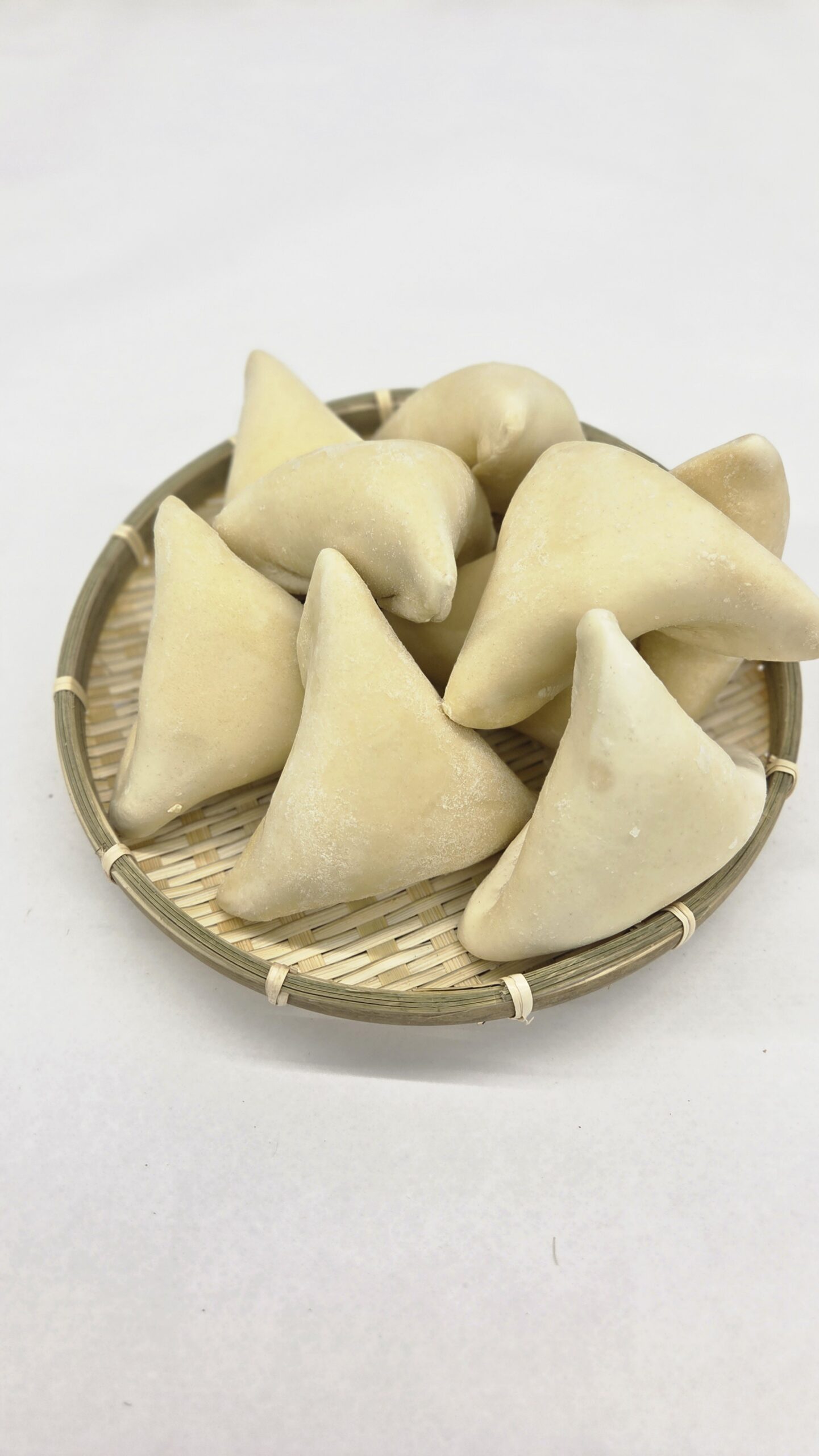 (709)牛肉エスヒーハパン（生）　Esfiha (Cru)