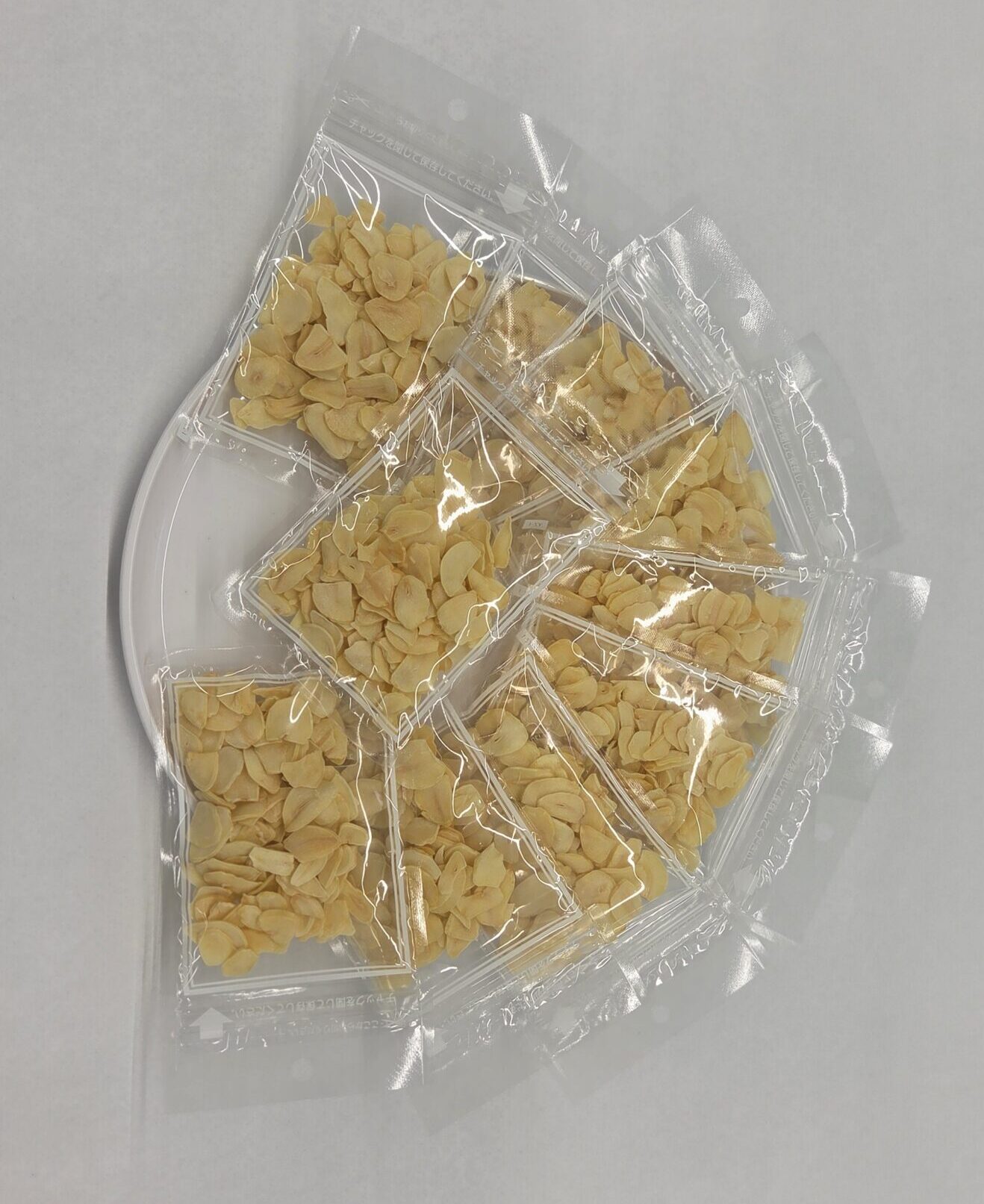 （３０２）スライスにんにく　25g x 10  ALHO EM FLOCOS